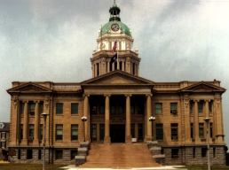 Photo of the Bourbon County Courthouse